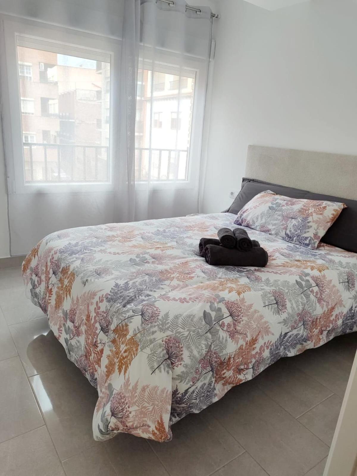 Apartamento Leon Centrico, Moderno Y Muy Equipado Almansa Kültér fotó